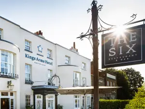 The Six Restaurant at Kings Arms Hotel