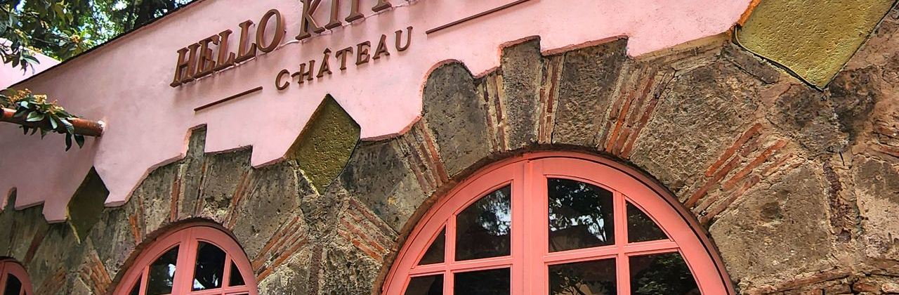 Hello Kitty Café Cháteau