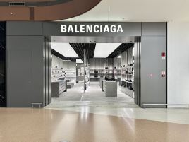 BALENCIAGA 巴黎世家（成都天府机场T2店）