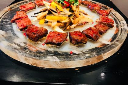 Model 鹿港·筵·文化艺术高级餐厅