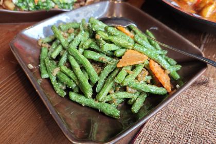 Lost Heaven on the Bund