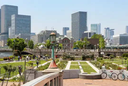 Hotels near Nakanoshima Park