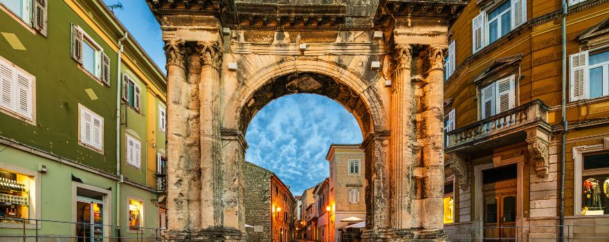 Arch of the Sergii