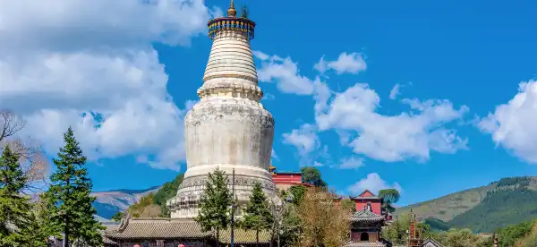 Penginapan Home Inn di Wutai