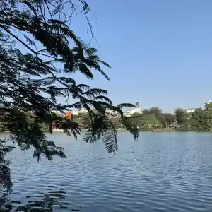 베트남 하노이 호안끼엠 호수