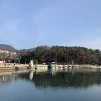 도심 속 휴식공간, 용지호수