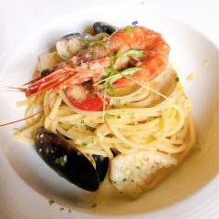 Le Coquin Bar Bistro User Photo