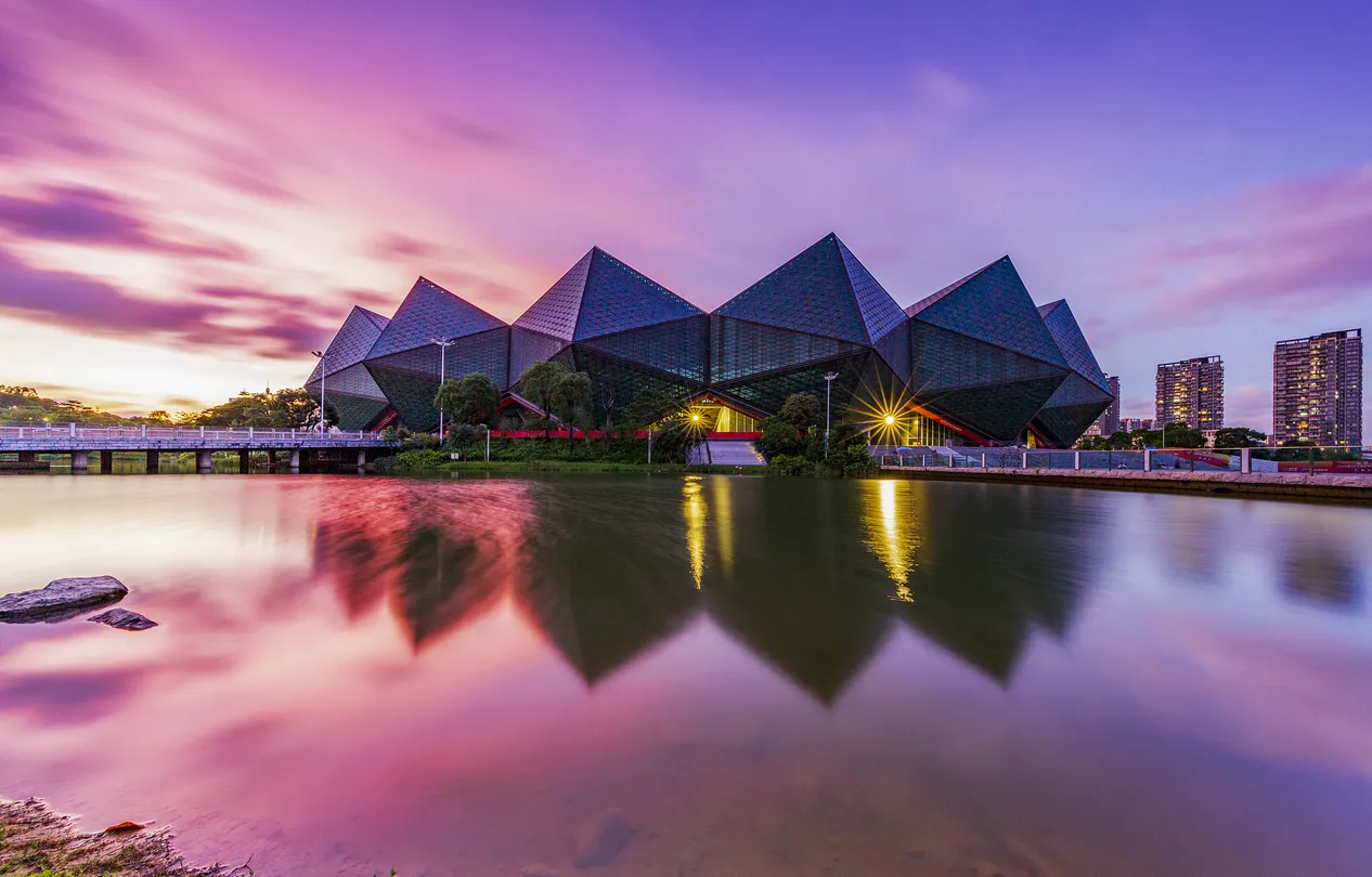 1_Longgangtiyu Center