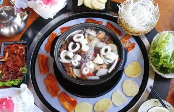 火塘印象·野生菌庭院火鍋（大理古城總店）