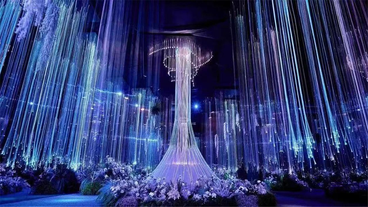 Xiongsen Nightless City