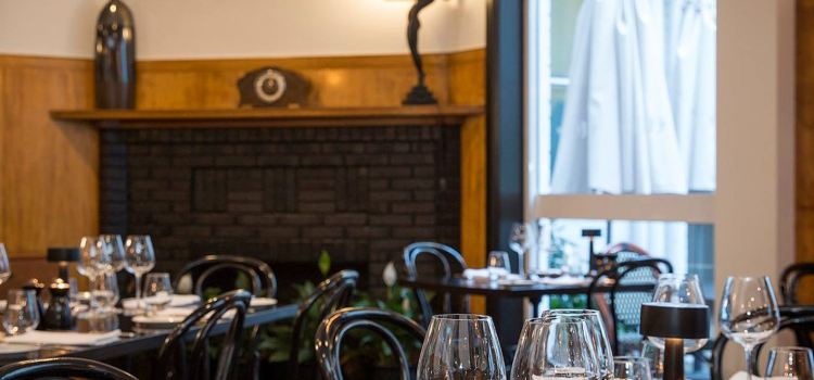 DECO Wine Bar & Restaurant