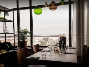 Fullriggaren Restaurang Och Skybar