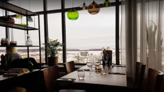 Fullriggaren Restaurang & Skybar
