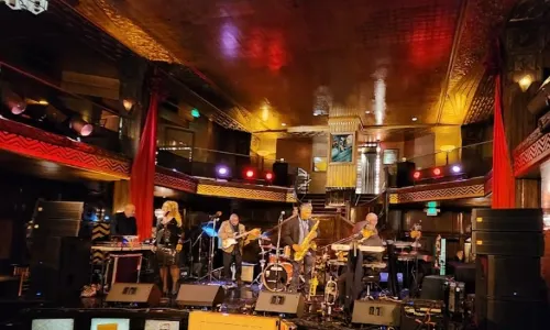Cicada Restaurant and Lounge