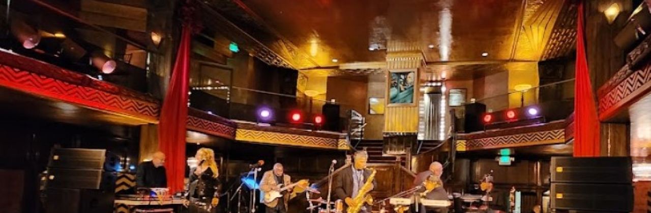 Cicada Restaurant and Lounge