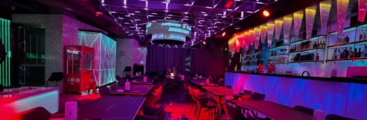 High Light Lounge Bar