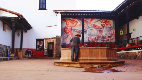 House of Eleven Patios (Casa de los Once Patios)