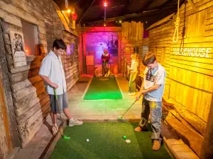 Gold Rush Miniature Golf