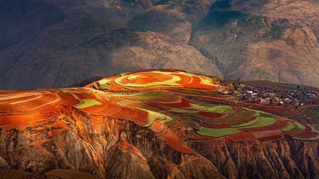 Hongtudi   Luoxia Valley Scenic Area