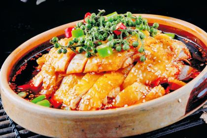 牛满堂土菜馆·跷脚牛肉(峨眉店)