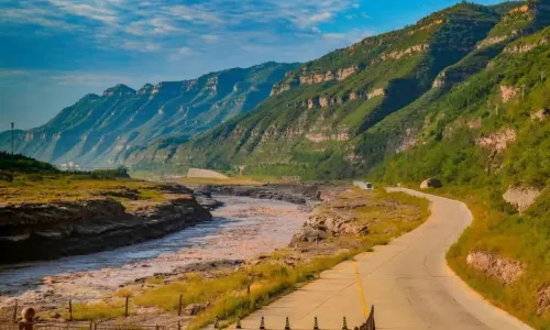 Hukou Waterfall tourist area of the Yellow River