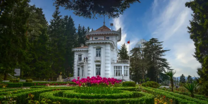 阿塔圖爾克別墅