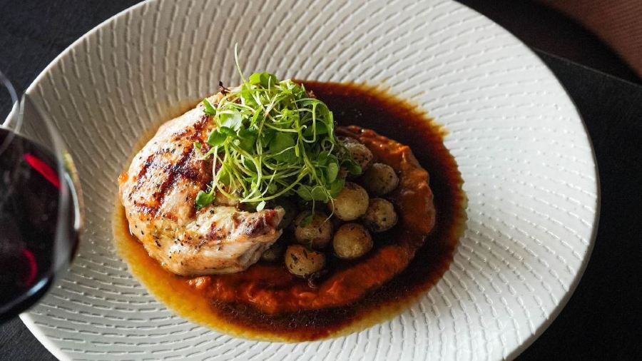 Glass Dining & Lounge Bar