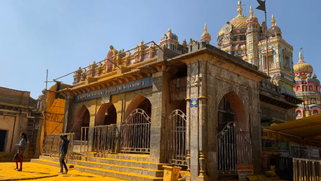 Shri Khandoba Temple Jejuri