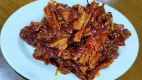 LI HUA SHANG GUAN in Yanji
