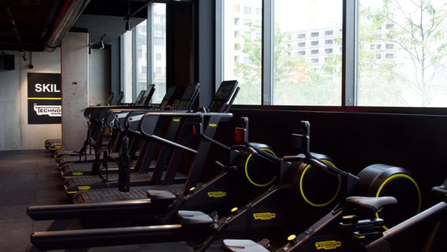 Basic-Fit Sport Bordeaux Bastide Rooms