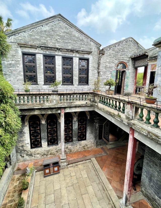 Yuyin Hill House