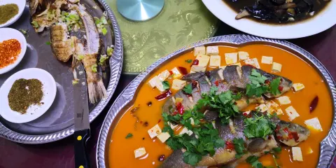 老吳特色魚館