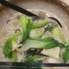 MENG ZI YUAN GUO QIAO MI XIAN User Photo