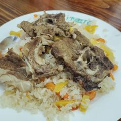 五月的沙枣花抓饭(昭苏店) User Photo