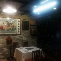 DE YUN JU User Photo