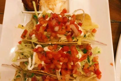 Tommy Bahama Marlin Bar & Store