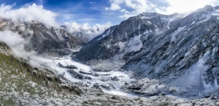 汶川羌人谷滑雪場