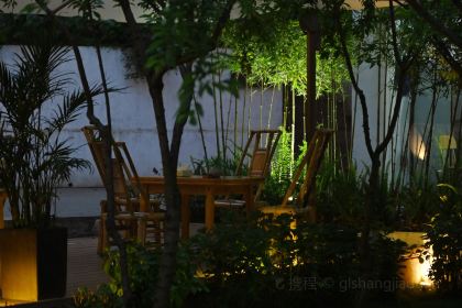 高何里民宿·餐厅