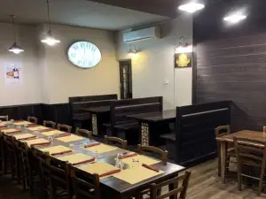 Wood Pub