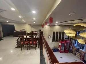 老北京鲜羊肉木炭火锅总店(中兴现代明珠店)