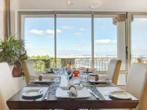 Top 8 Restaurants for Views & Experiences in Valletta