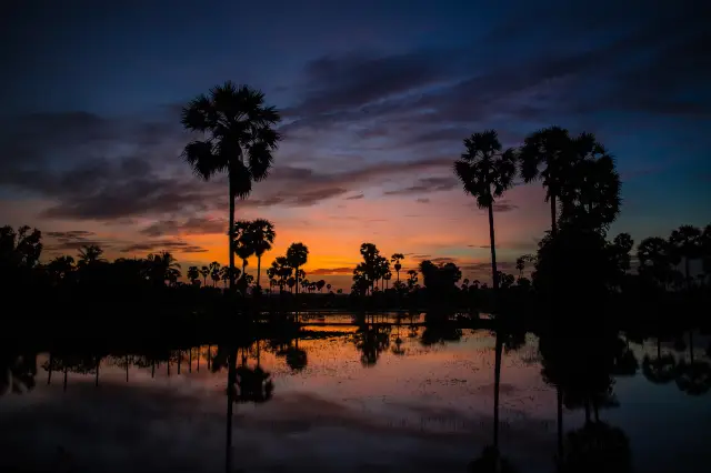 Sunset Sightseeing in Siem Reap