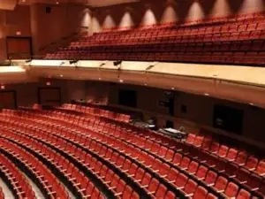 Salle de Spectacle de Sept-Iles Inc (Corporation de la)
