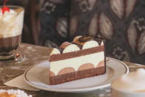 Cafe Mozart