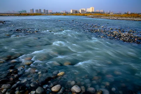 Yurungqash River