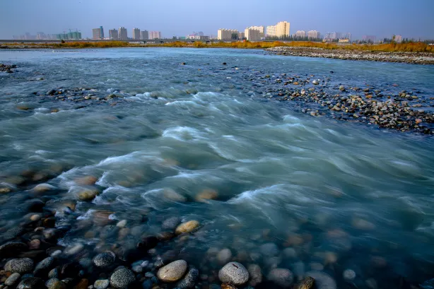 Yurungqash River