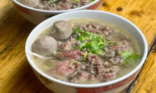 老鬍牛肉粿