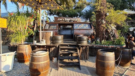 Joe's Beerhouse
