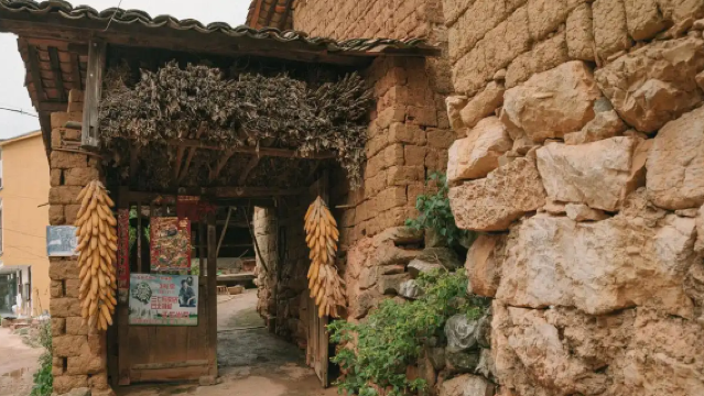 Where’s dad going? Room three