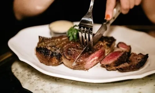 Bavette's Bar & Boeuf